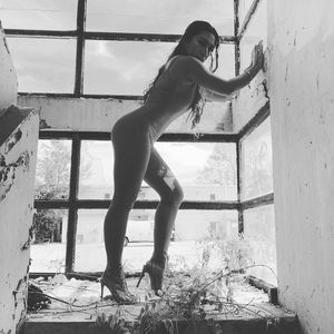 Meet your Posher, Angel mae